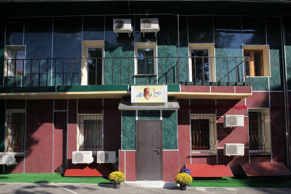 Yellowunlimited Hotel خاركيف المظهر الخارجي الصورة