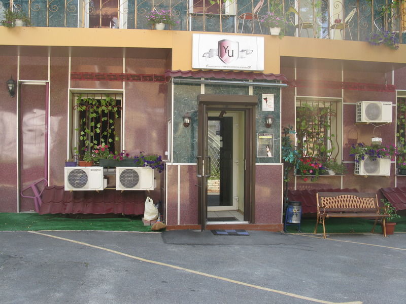 Yellowunlimited Hotel خاركيف المظهر الخارجي الصورة