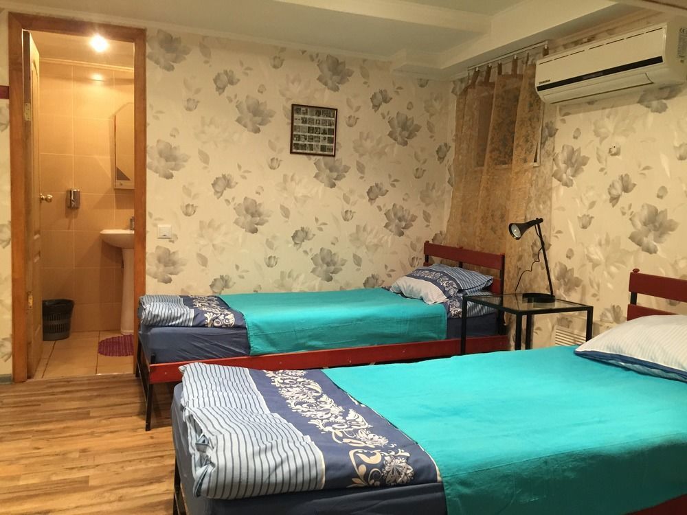 Yellowunlimited Hotel خاركيف المظهر الخارجي الصورة