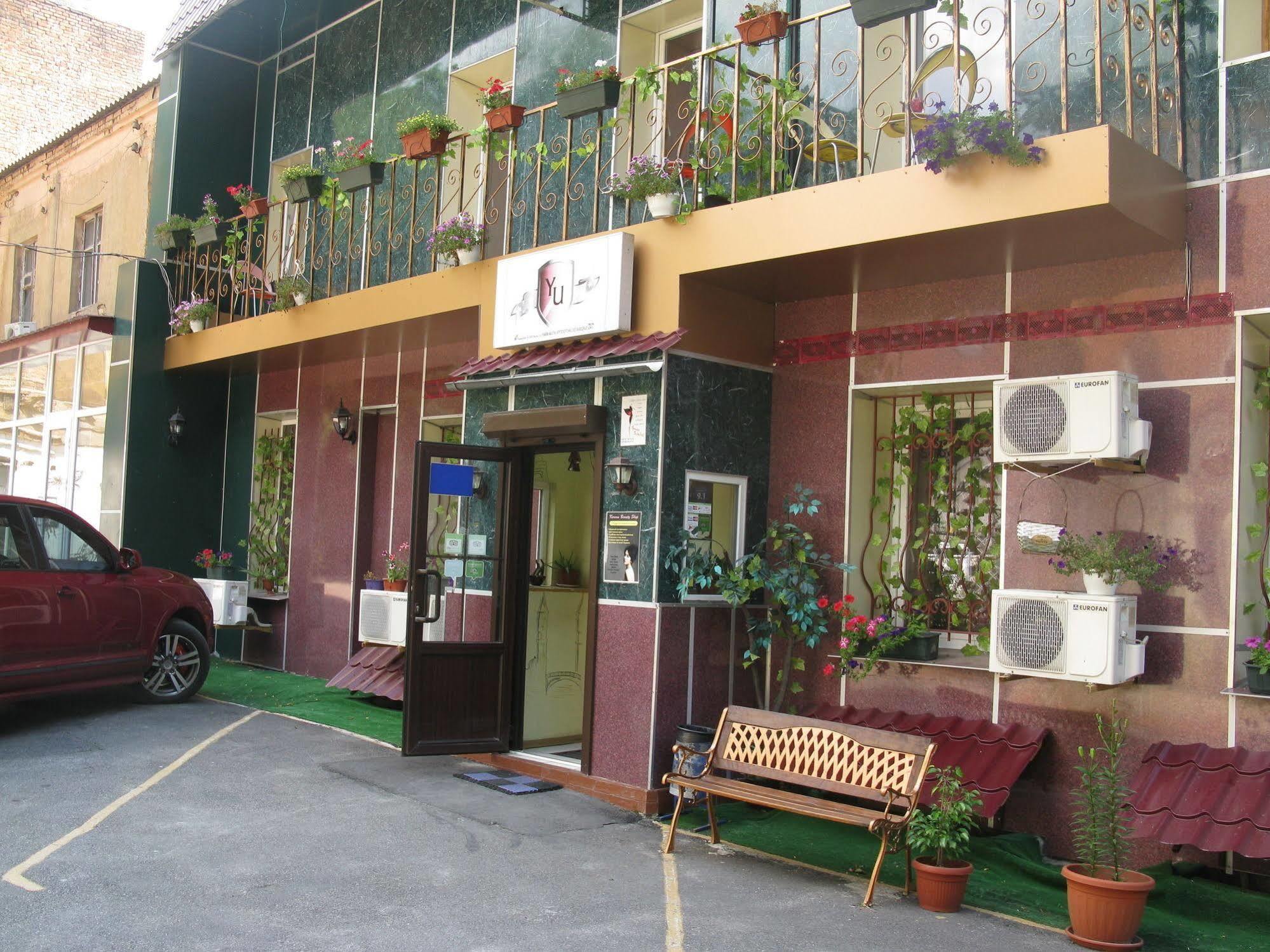 Yellowunlimited Hotel خاركيف المظهر الخارجي الصورة